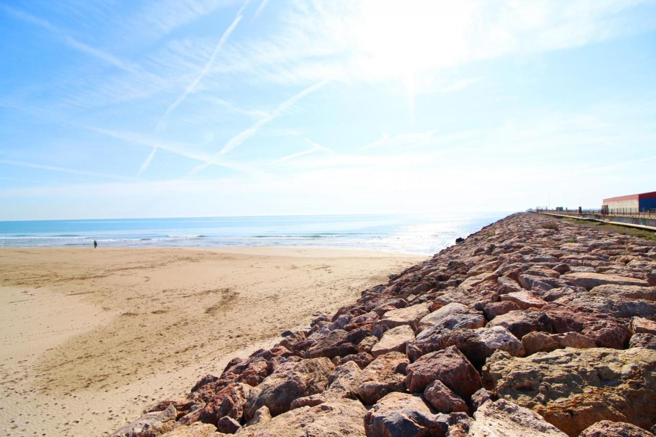 Global Properties, Apartamento Con 2 Habitaciones Y Perfecta Ubicacion En La Playa Sagunto Exterior foto
